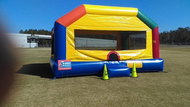Extra Large Fun House Bounce House Extra Large Fun House Bounce House