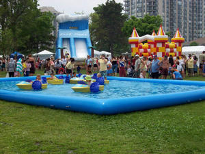 Power Paddler Boats With Lagoon Pool (6 Paddle Boats) Power Paddler Boats With Lagoon Pool (6 Paddle Boats)